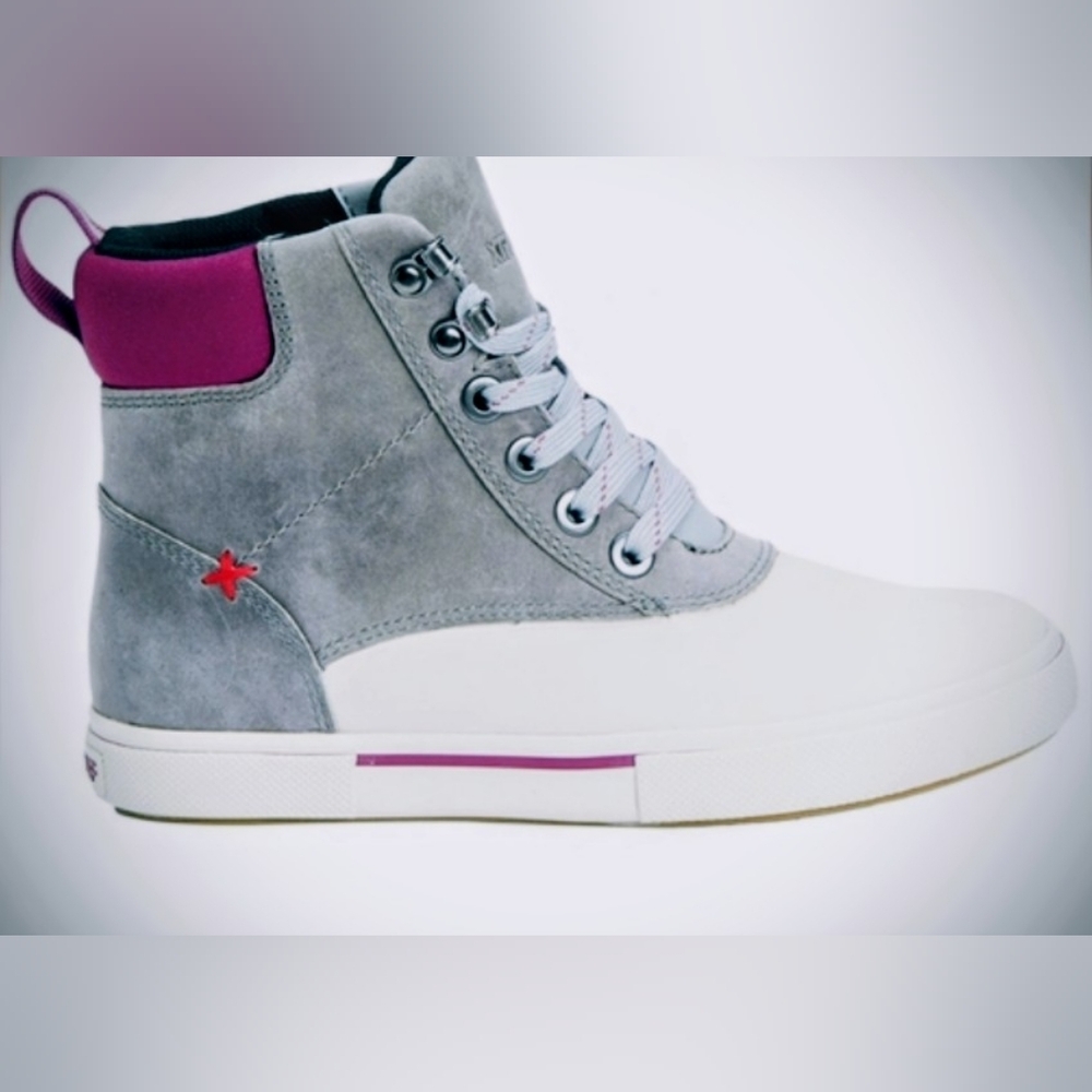 ~~XTRA TUF💗Leather Deck Boot~~